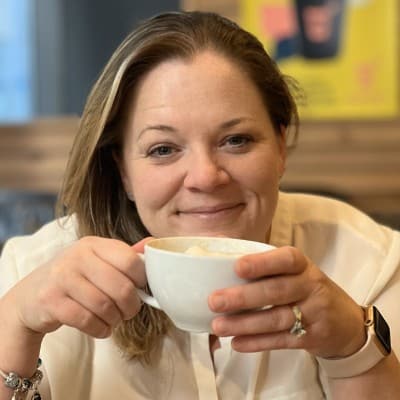 Julie Vaughn Sterling Recruiting